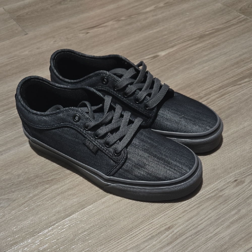 Men's 6.5 New Vans